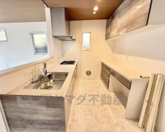 デザイン性と利便性を備えたキッチン