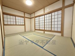 2階にも和室があります