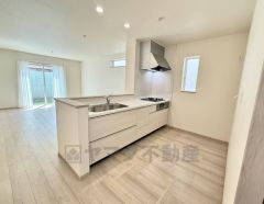 ハイオープンキッチン