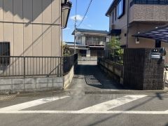 共用通路　幅員約2.4ｍ