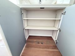 キッチンカウンター下収納